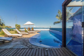 Incrível Mansão Pé na Areia de Geribá com Cinco Suítes Por Luxury Rentals